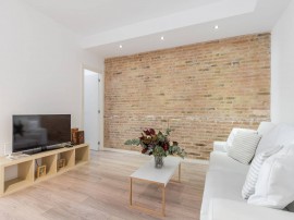 Appartamento vacanze per 8 persone con balcone, Italy, Barcelona Centre, Barcellona