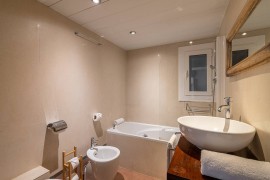 Appartamento vacanze per 11 persone con balcone, Italia, Barcelona Centre, Barcellona