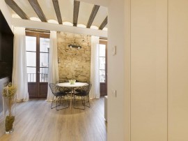 Appartamento vacanze per 3 persone con balcone, Italy, Barcelona Centre, Barcellona