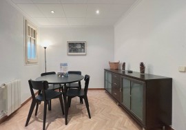 Spacious family apartment in city center, Italia, Barcelona Centre, Barcellona