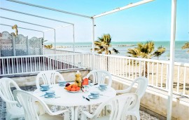 Terrazza sull'oceano: Appartamento sulla spiaggia con parcheggio, WiFi, Mar Menor, Costa Calida