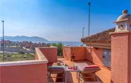 Appartamento vista mare con piscina e terrazza