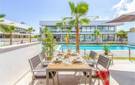 Accogliente rifugio con piscina vicino alla spiaggia e ai ristoranti, Mar Menor, Costa Calida