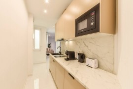 Espectacular apartamento de diseño con balcón, Spain, Arganzuela, Madrid