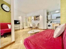 Appartamento vacanze per 3 persone con balcone, Centro (Madrid), Madrid