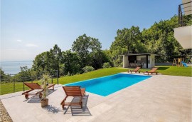 Casa vacanza per 11 persone, Croatia, Comune di Mattuglie, Abbazia Croazia