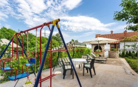 Appartamento vacanze per 5 persone con terrazza, Croatia, Mattuglie, Comune di Mattuglie