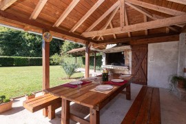 Casa vacanze con terrazza barbecue e prato, Croatia, Ica, Abbazia Croazia