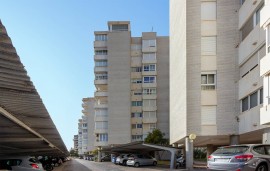 Beatitudine sulla spiaggia: Appartamento moderno con piscina e parcheggio, El Cabo de las Huertas, San Juan Playa