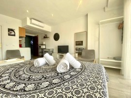 Riscal 6 by United Renters, El Barrio, Alicante