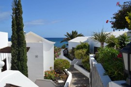 Accogliente appartamento di 90mq con WiFi, lavatrice e terrazza - 2,5 km dalla spiaggia, Spain, Playa del Cable, Arrecife