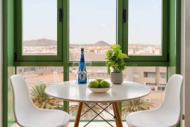 Lanzahost Reef Xxi – modern apartment in Arrecife, Spain, Playa del Reducto, Arrecife