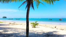 Piscina a sfioro con 1 camera da letto a parte a piedi dalla bellissima spiaggia di Naiyang, Thailand, Provincia di Phuket