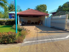 Bellissimo bungalow con piscina all'aperto in comune e a 2 km dalla spiaggia sabbiosa, Thailand, Cha Am, Provincia di Phetchaburi