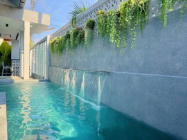 Elegante villa con piscina da 3 camere a piedi dalla bellissima spiaggia di Naiyang, Thailand, Provincia di Phuket