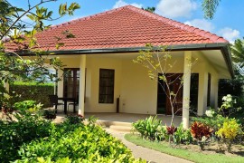 Bellissimo bungalow con piscina all'aperto in comune e a 2 km dalla spiaggia sabbiosa, Thailand, Cha Am, Provincia di Phetchaburi