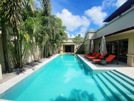 Bellissima villa con piscina da 3 camere da 380 mq a piedi dalla spiaggia di Bangtao e dal Catch clu, Thailand, Provincia di Phuket