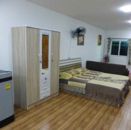 Appartamento con 2 camere matrimoniali con piscina e ampia cucina, sala da pranz, Tailandia