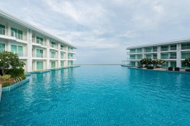 Appartamento con una camera da letto e vista mare, fronte spiaggia e piscina, situato a Cha-am Hua H, Cha Am, Provincia di Phetchaburi