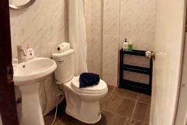 Casa bianca con 2 camere da letto e 1 bagno vicino alla cascata di Kathu, Thailand, Provincia di Phuket