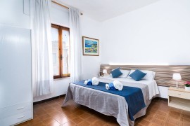 Appartamento 'Casa Sul Porto A Cala Gonone' con terrazza privata e giardino privato, Italia, Cala Gonone, Dorgali