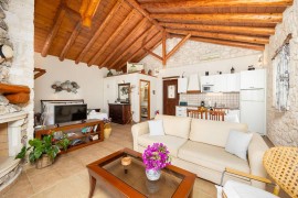 Villa sulla costa: 75m², a 1.5km dalla spiaggia, Greece, Vlachopoulatika, Passo