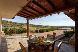 Casa vacanze 'S'ena E Mammai' con vista mare, giardino, terrazza e Wi-Fi, Italia, Siniscola, Provincia di Nuoro