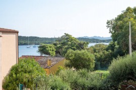 Appartamento 'I Mirti 2' con terrazza privata, giardino in comune e aria condizionata, Italy, Santa Teresa Gallura, Gallura