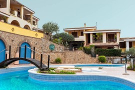 Appartamento 'Dimora Frau' con piscina condivisa, Wi-Fi e aria condizionata, Italia, Crabonaxa/Villasimius, Villasimius