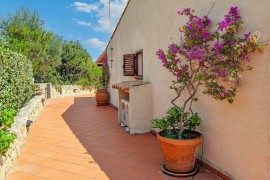 Casa vacanze 'La Casedda Di Nina' con vista mare, terrazza privata e aria condizionata, Italia, Palau (villaggio), Palau (Sardegna)