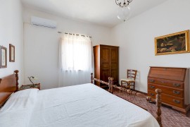 Villa Timbora sulla spiaggia con vista sull'oceano e terrazza, Italia