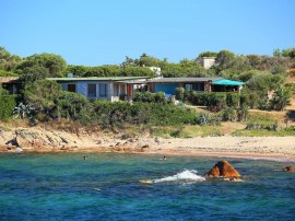 Tritone, Italia, Costa Corallina, Olbia-Tempio