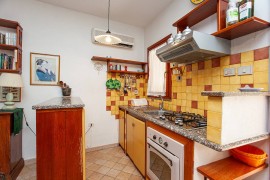 Casa Vacanze 'La Casa Di Margaret' con terrazza privata, giardino privato e aria condizionata, Italia, San Teodoro, Olbia-Tempio