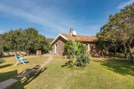 Villa Maladroxia con giardino privato e terrazza, Italia, Sant'Antioco