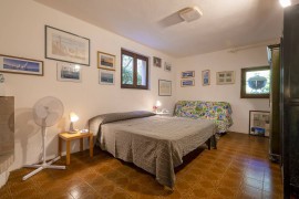 Casa vacanze con terrazza privata, giardino privato e Wi-Fi, Italy, Stintino, Nurra