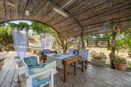 Casa vacanze 'Casa Francesca' con vista sulle montagne, Wi-Fi e aria condizionata, Italia, Villa San Pietro, Cagliari e Dintorni