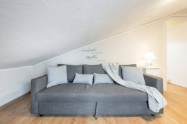 Casa vacanze 'Al Chiaro Di Luna' con balcone, Wi-Fi e aria condizionata, Italy, Decimomannu, Campidano