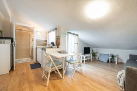 Casa vacanze 'Al Chiaro Di Luna' con balcone, Wi-Fi e aria condizionata, Italy, Decimomannu, Campidano