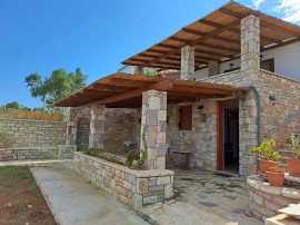 Appartamento vacanze per 2 persone con giardino, Messenia
