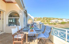 Casa vacanza per 5 persone con terrazza, East coast of the Attika region