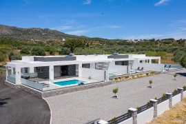 Appartamento con piscina privata vicino alla spiaggia di Gennadio, Greece, Gennadi, Rodi