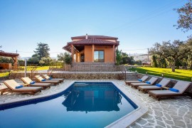 Villa Totta, Greece