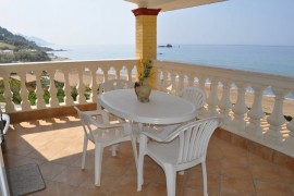 Beach House Tolis - Spiaggia di Pelekas, Greece, Pelekas, Corfù
