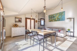 Appartamento 'Clhome Elegant Rooftop with Terrace' con terrazza e aria condizionata, Italia, Alghero, Provincia di Sassari