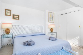 Appartamento 'Bella Vista Marinella 2' con vista mare, terrazza, A/C e Wi-Fi, Italia