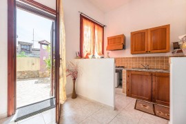 Casa vacanze 'Monolocale Il Girasole' vicino al centro città con giardino e A/C, Italia, Villaputzu, Cagliari e Dintorni