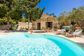 Villa sulla costa: 75m², a 1.5km dalla spiaggia, Greece, Vlachopoulatika, Passo