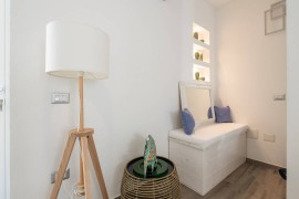 Appartamento 'Home 101' con vista mare, Wi-Fi e aria condizionata, Calasetta, Sant'Antioco