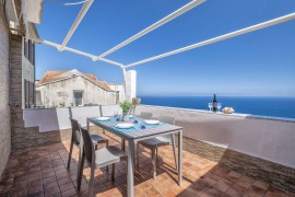 Appartamento 'Magic Sea View Borgo Castelsardo' con vista mare, balcone e aria condizionata, Italy, Castelsardo, Provincia di Sassari