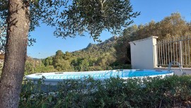 Lussuoso rifugio con piscina - a pochi passi dal centro città e dal lago, Italia, Poggio dei Pini, Capoterra